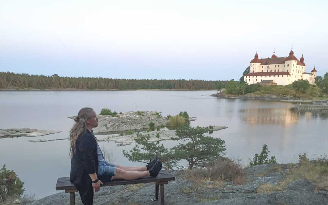 Vinkel i mjugg invid Läckö slott